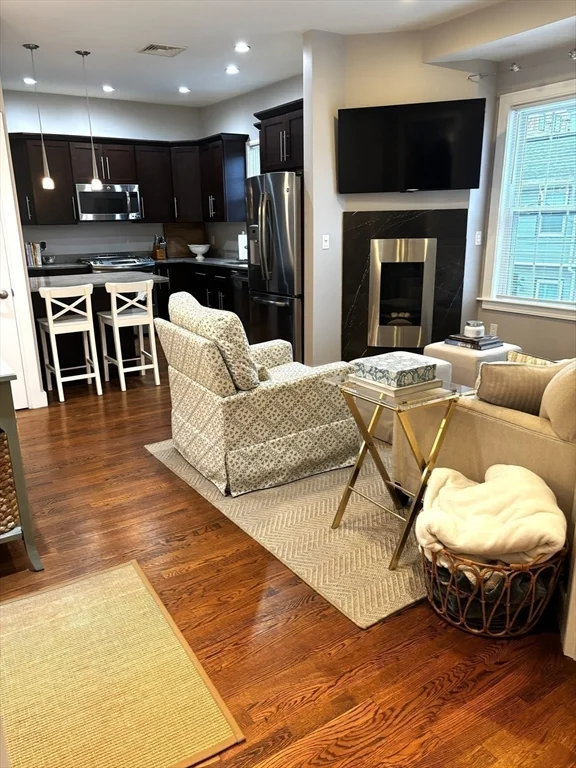 2 bed, 1 bath apartment for rent at 177 E St Unit 2, South Boston — photo 5 of 22