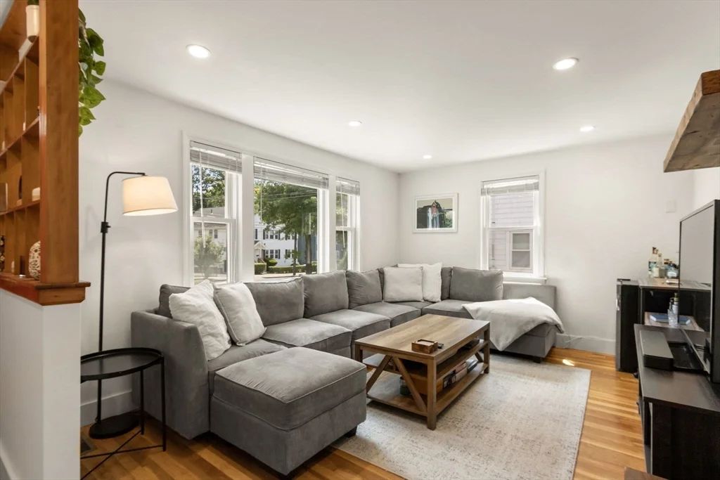 3 bed, 1 bath apartment for rent at 177 Faneuil St Unit 1, Brighton — photo 2 of 18