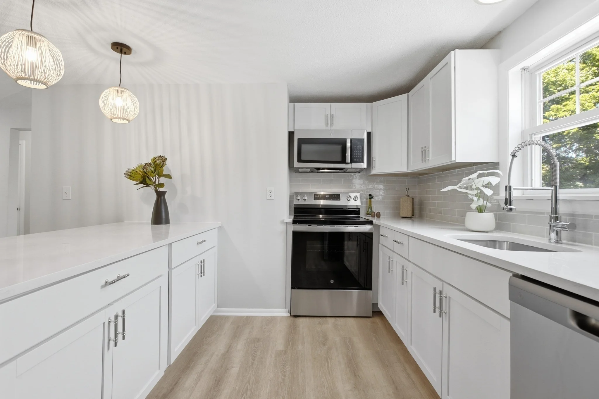 2 bed, 1 bath apartment for rent at 177 Franklin St Unit 3, Stoneham — photo 9 of 18