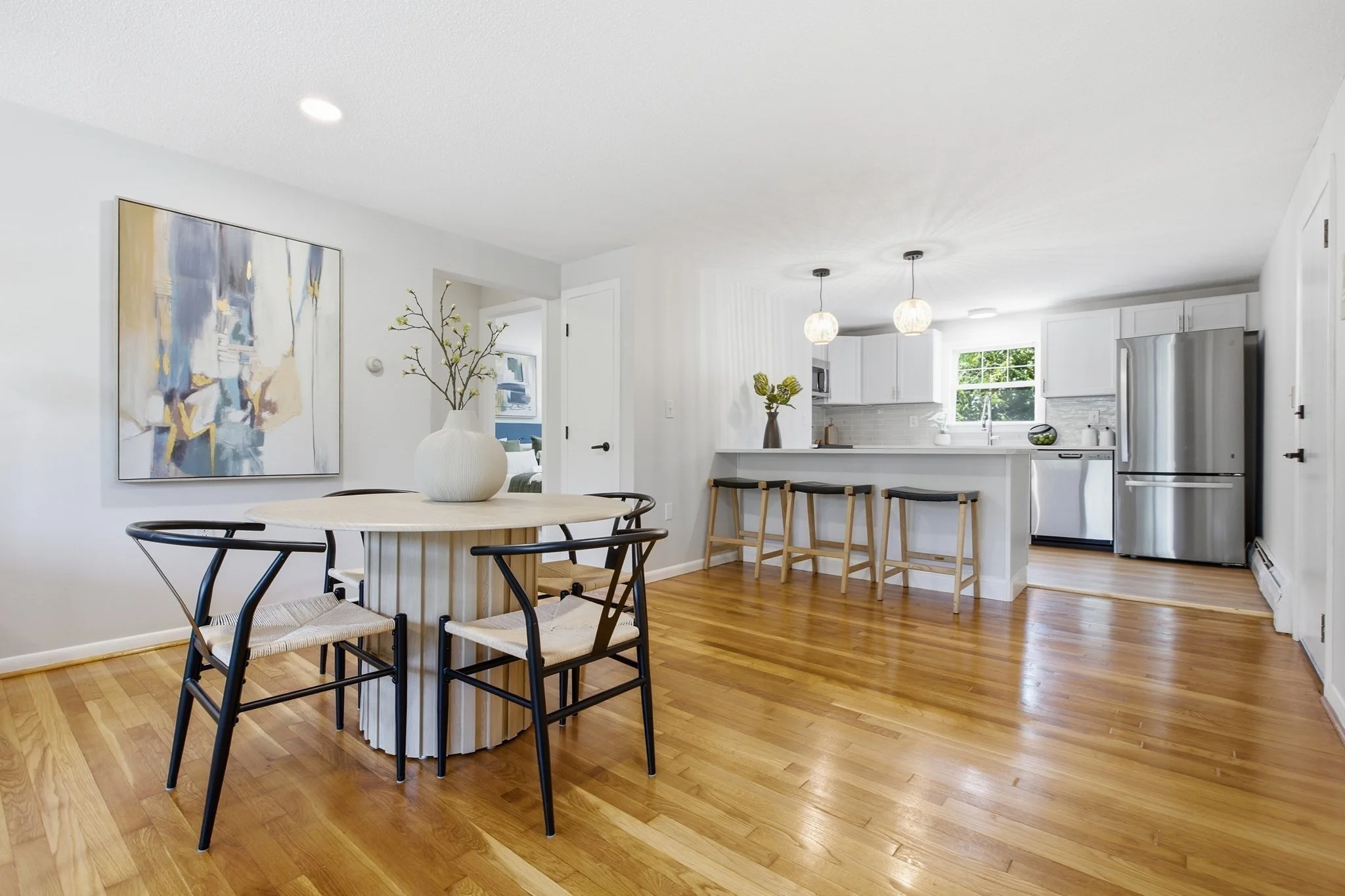 2 bed, 1 bath apartment for rent at 177 Franklin St Unit 3, Stoneham — photo 3 of 18