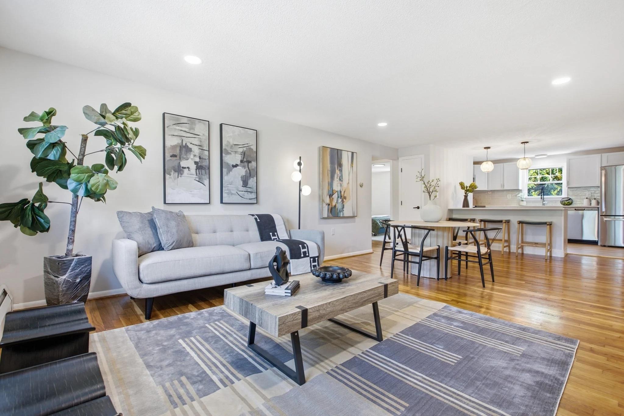 2 bed, 1 bath apartment for rent at 177 Franklin St Unit 3, Stoneham — photo 1 of 18