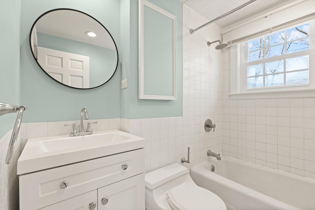 3 bed, 2 bath apartment for rent at 177 Main St, Wayland — photo 16 of 20