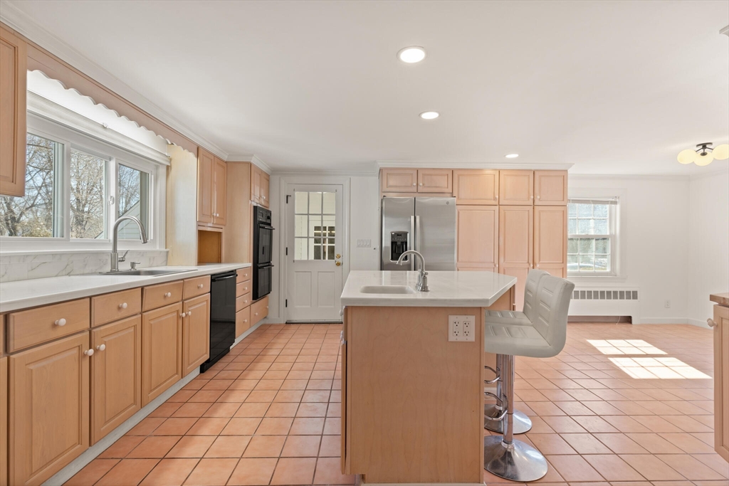 3 bed, 2 bath apartment for rent at 177 Main St, Wayland — photo 7 of 20