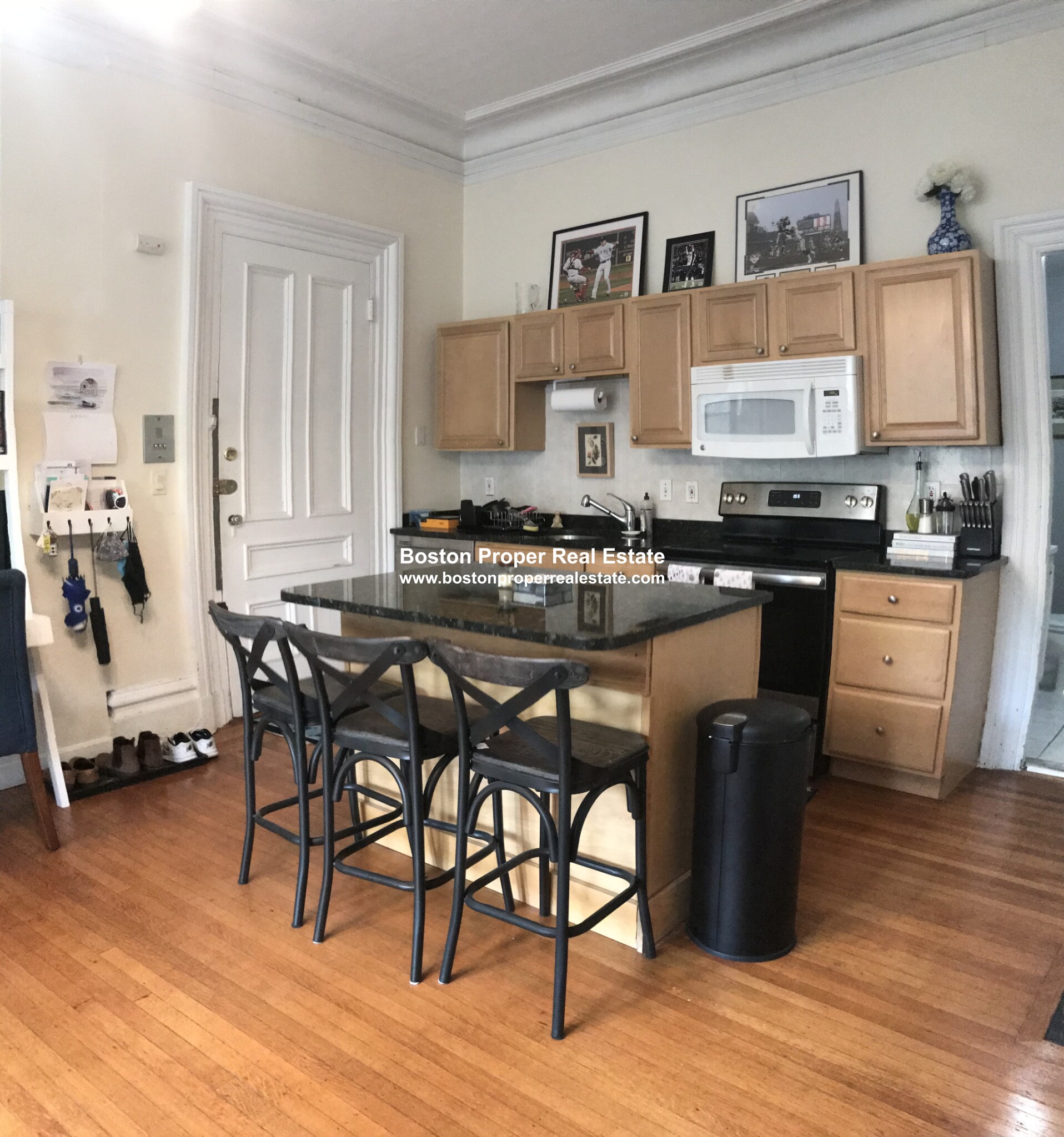 1 bed, 1 bath apartment for rent at 177 Marlborough St Unit 6, Back Bay — photo 4 of 7