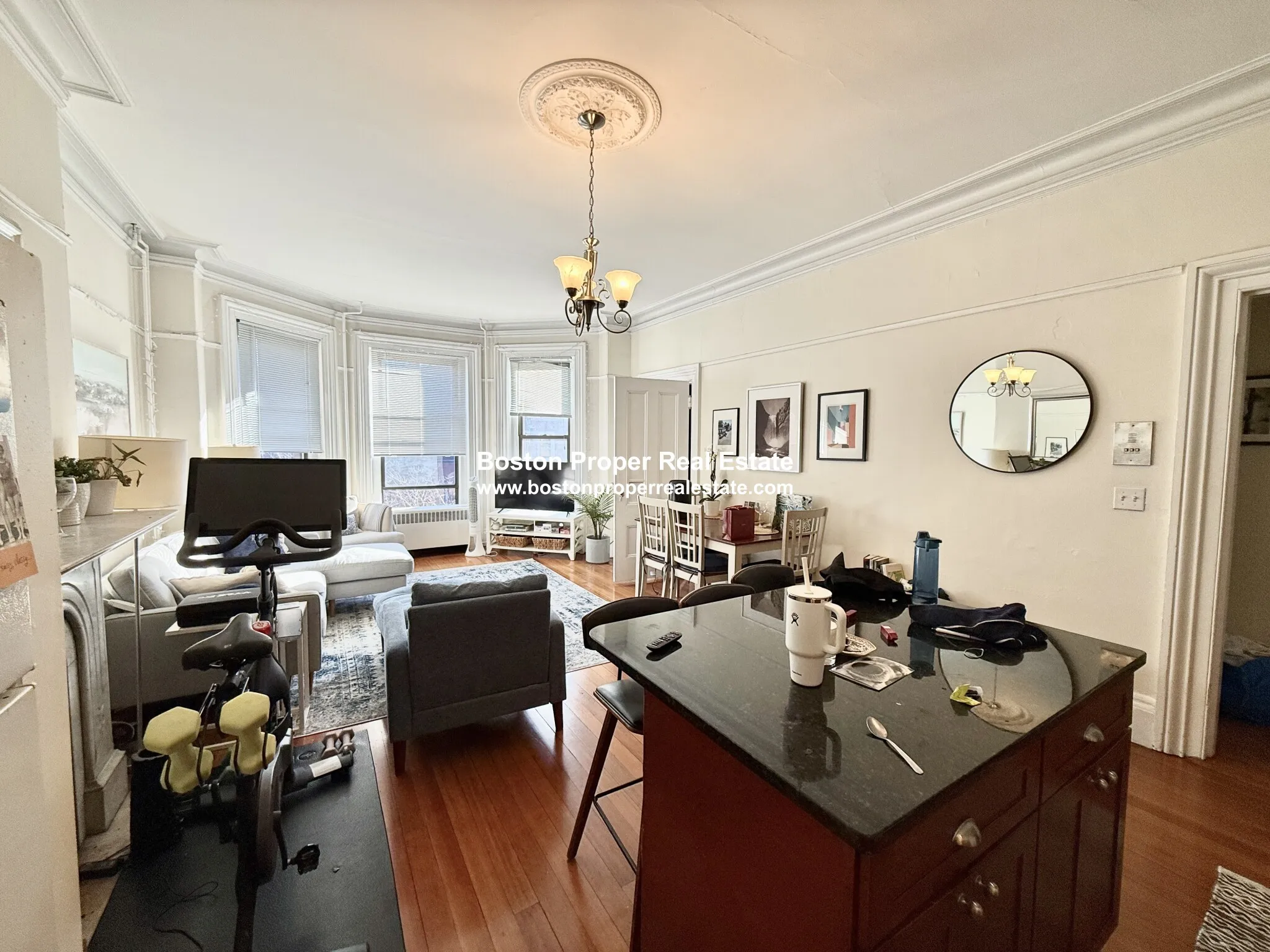 1 bed, 1 bath apartment for rent at 177 Marlborough St Unit 8, Back Bay — photo 2 of 13