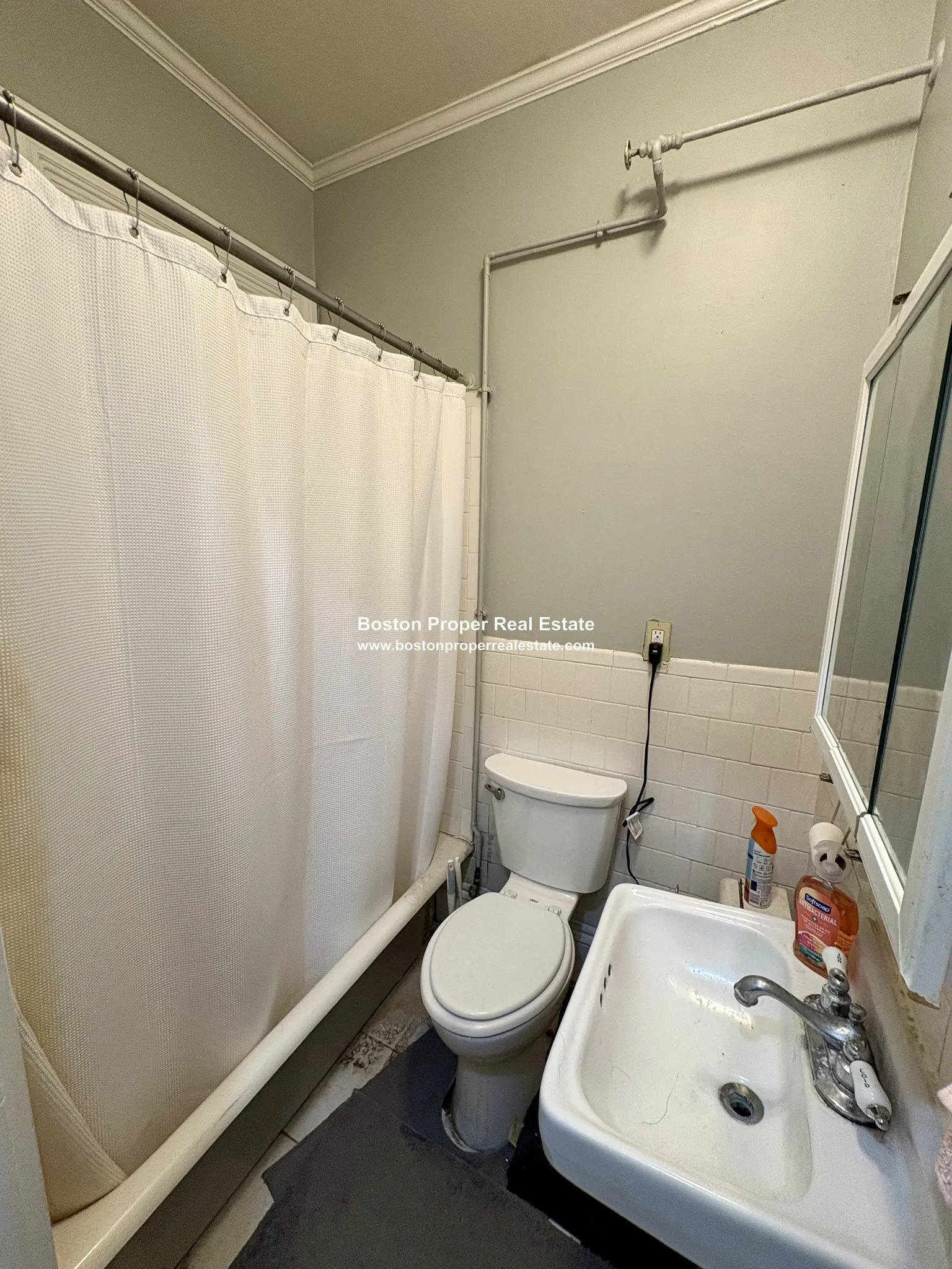 1 bed, 1 bath apartment for rent at 177 Marlborough St Unit 9, Back Bay — photo 6 of 9