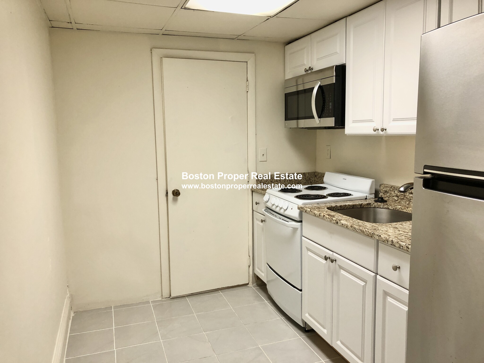 Studio bed, 1 bath apartment for rent at 177 Marlborough St Unit BF, Back Bay — photo 7 of 11