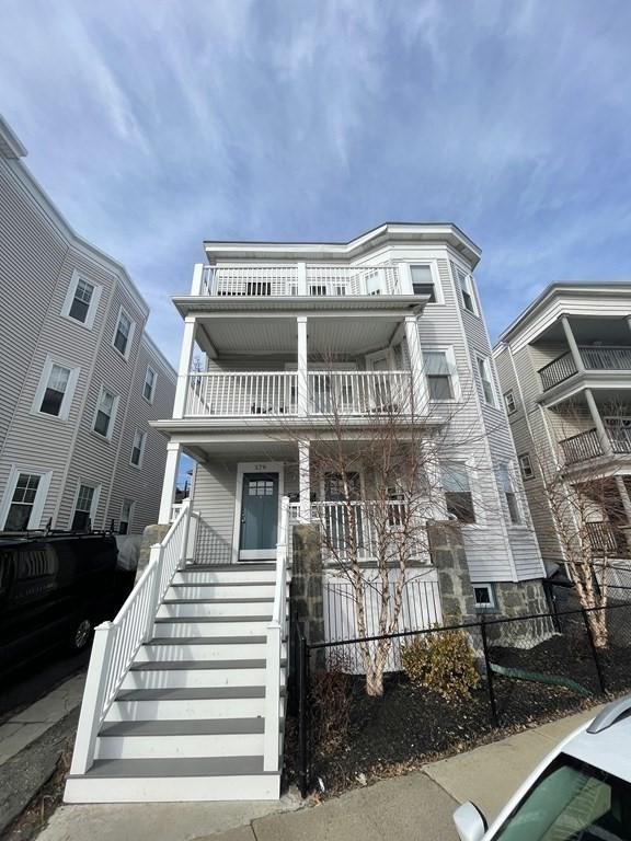 3 bed, 1 bath apartment for rent at 177 Minot Unit 1, Dorchester — photo 13 of 18