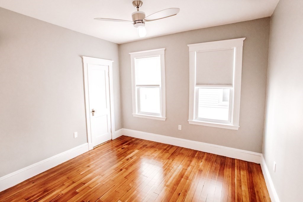 3 bed, 1 bath apartment for rent at 177 Minot Unit 1, Dorchester — photo 10 of 18