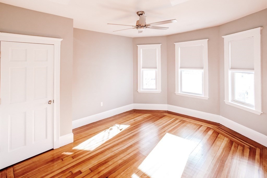 3 bed, 1 bath apartment for rent at 177 Minot Unit 1, Dorchester — photo 7 of 18