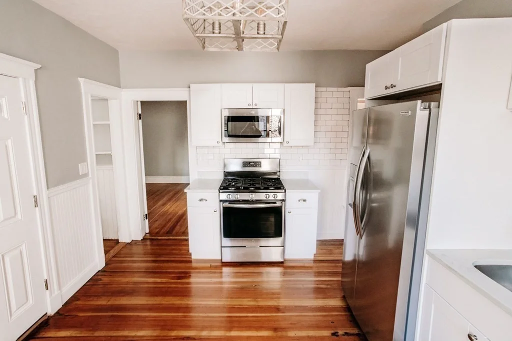3 bed, 1 bath apartment for rent at 177 Minot Unit 3, Dorchester — photo 2 of 16