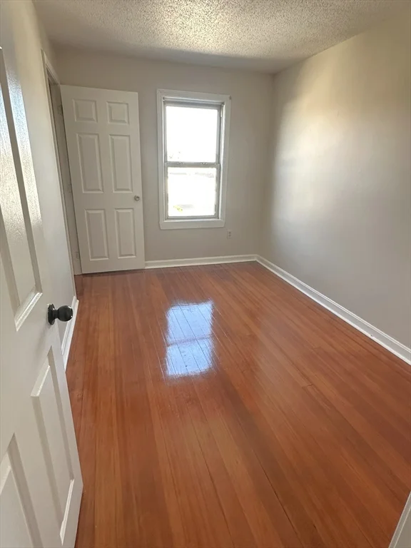 3 bed, 1 bath apartment for rent at 177 Nashua St Unit 5, Fall River — photo 12 of 17