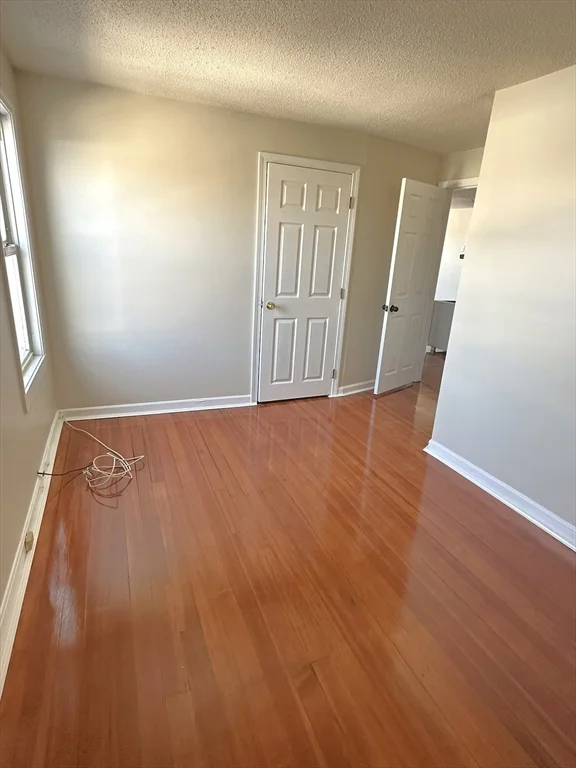 3 bed, 1 bath apartment for rent at 177 Nashua St Unit 5, Fall River — photo 9 of 17