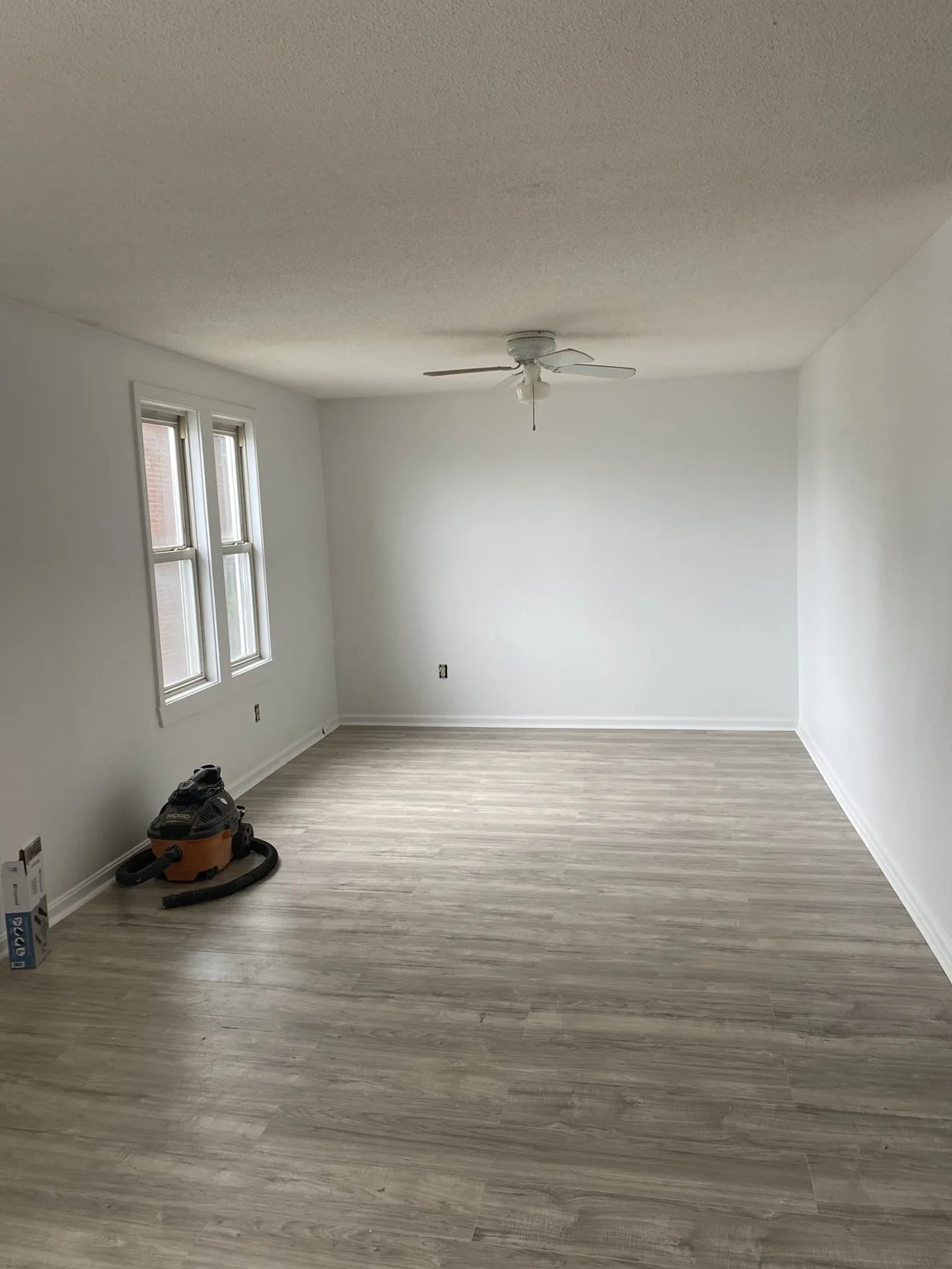 3 bed, 1 bath apartment for rent at 177 Nashua St Unit 6, Fall River — photo 2 of 7