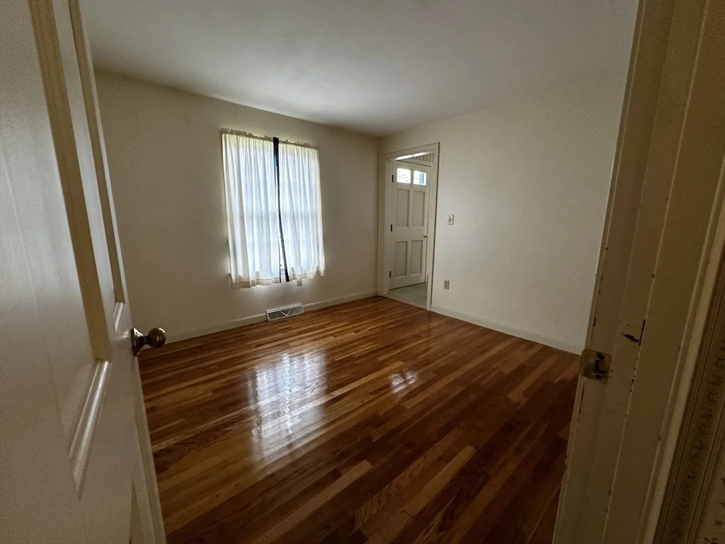 2 bed, 2 bath apartment for rent at 177 Orchard St, Newbury — photo 10 of 21