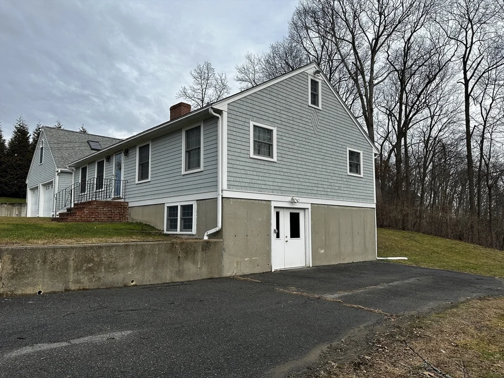 2 bed, 2 bath apartment for rent at 177 Orchard St, Newbury — photo 21 of 21