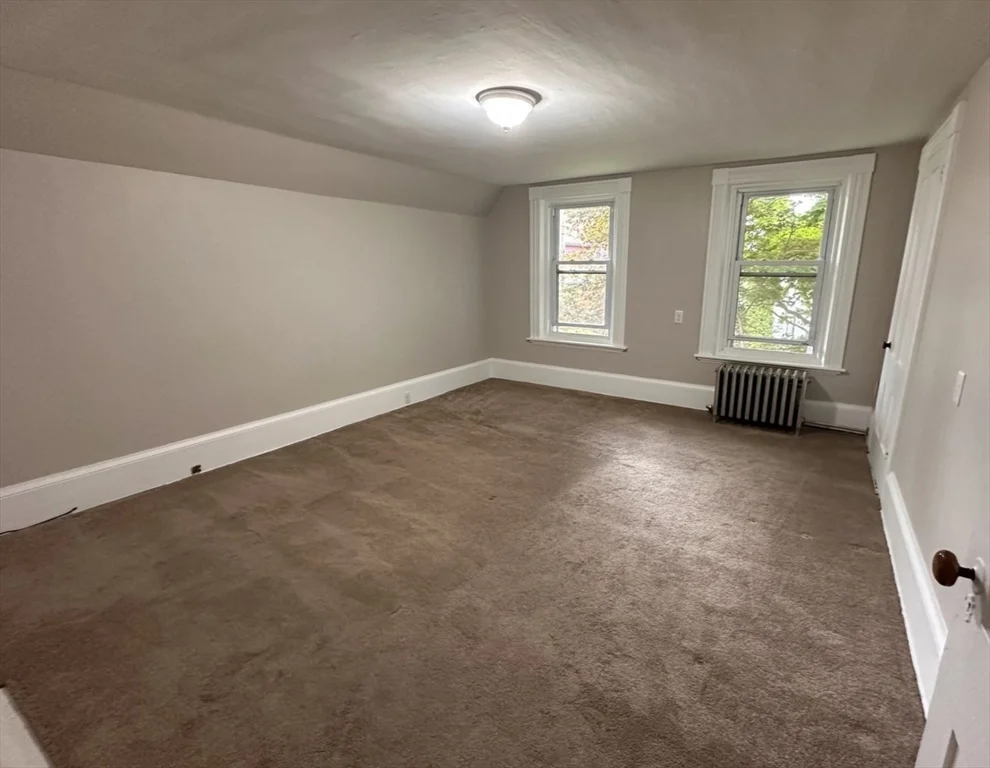 1 bed, 1 bath apartment for rent at 177 Pleasant St Unit 2, Whitman — photo 3 of 8