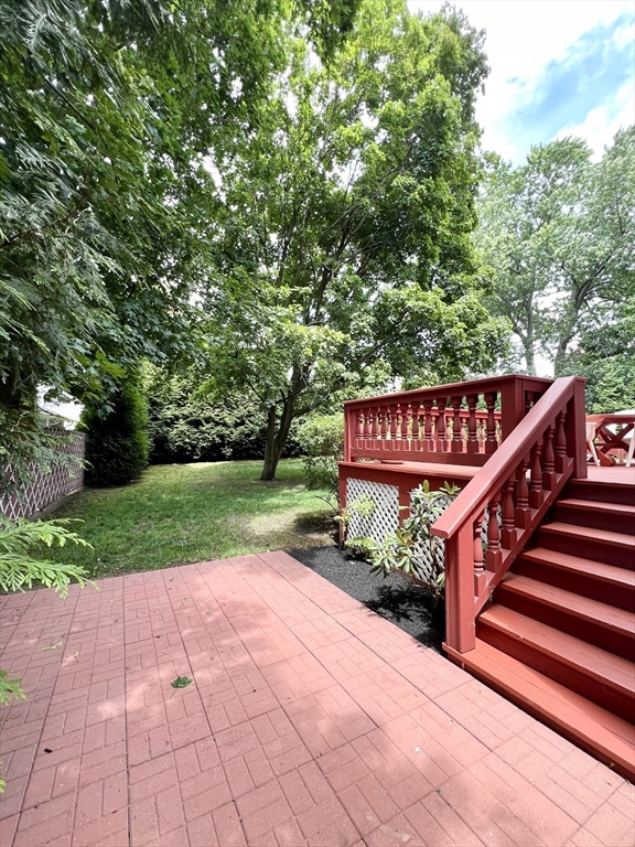 3 bed, 2 bath apartment for rent at 177R Faneuil St Unit N/A, Oak Square — photo 32 of 33
