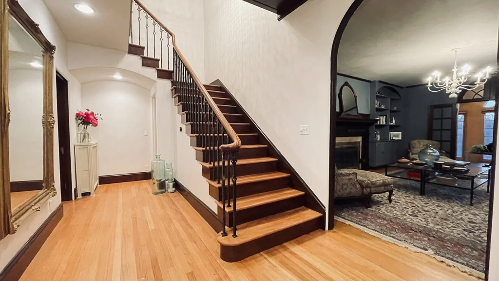 6 bed, 4+ bath apartment for rent at 177 Springfield St, Atwater Park — photo 17 of 27