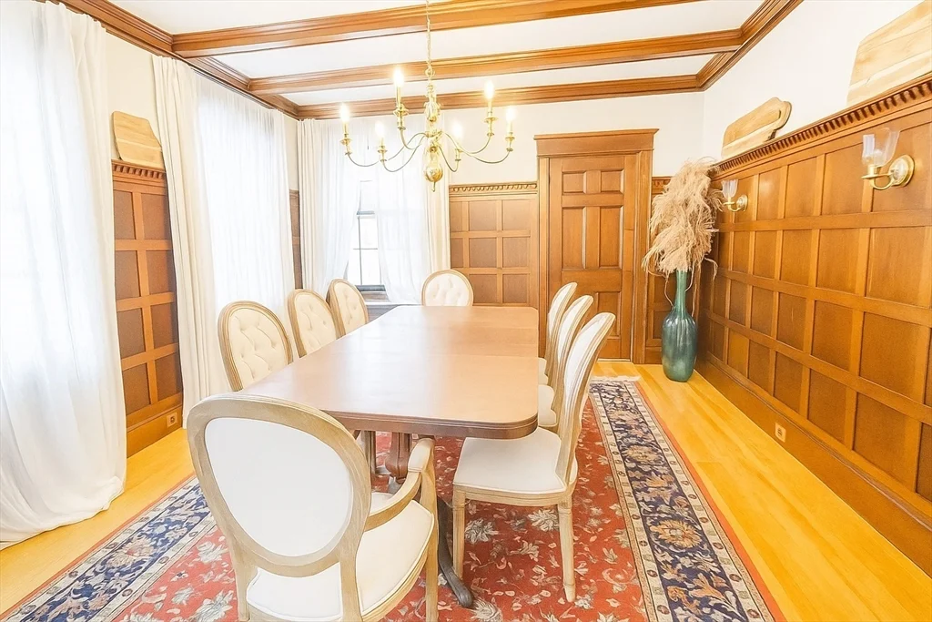6 bed, 4+ bath apartment for rent at 177 Springfield St, Atwater Park — photo 2 of 27