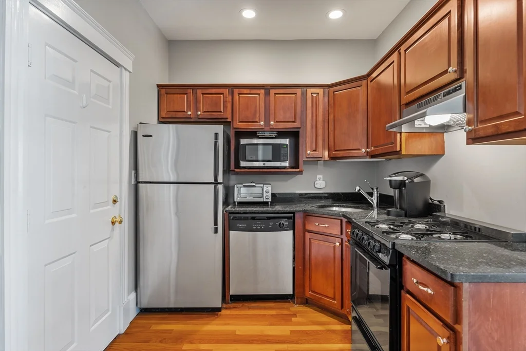 1 bed, 1 bath apartment for rent at 177 West Sixth St Unit 4, South Boston