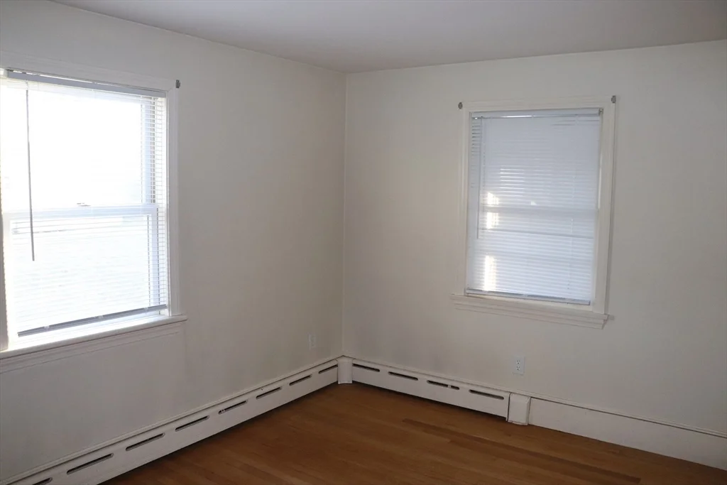 2 bed, 1 bath apartment for rent at 177 Wales St, Abington — photo 11 of 16