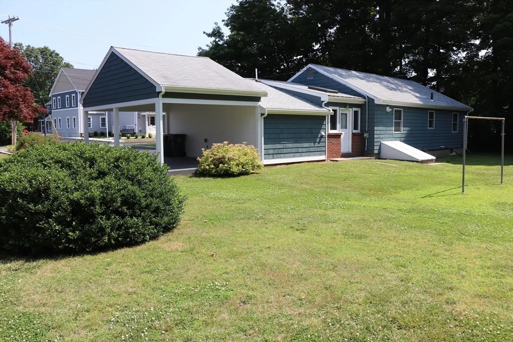 2 bed, 1 bath apartment for rent at 177 Wales St, Abington — photo 15 of 16