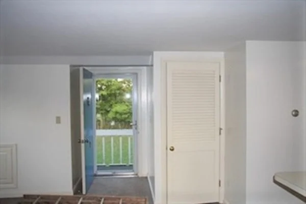 1 bed, 1 bath apartment for rent at 177 Wales St Unit 1, Abington — photo 3 of 9