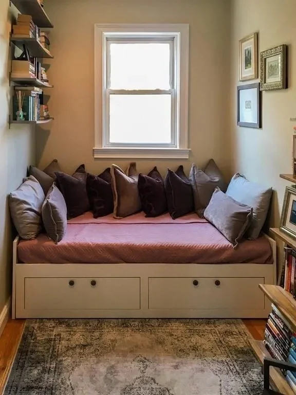 2 bed, 1 bath apartment for rent at 177 West 5th Unit 3, South Boston — photo 11 of 16
