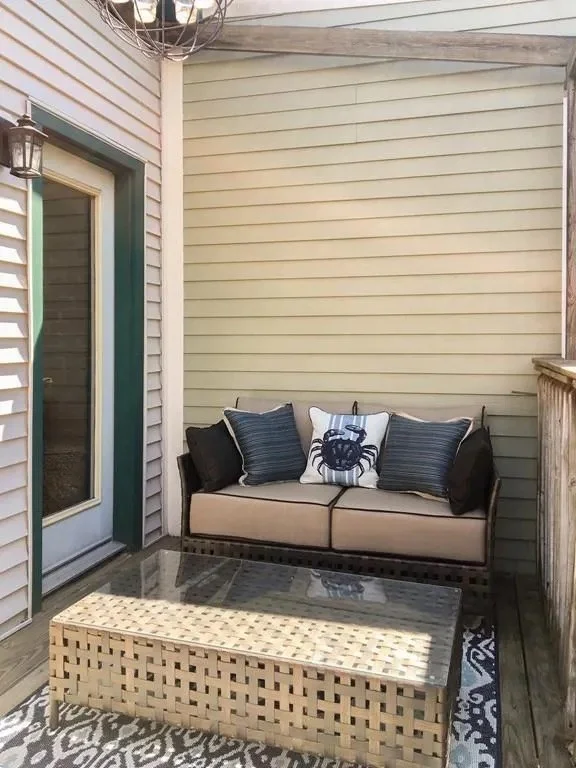 2 bed, 1 bath apartment for rent at 177 West 5th Unit 3, South Boston — photo 13 of 16