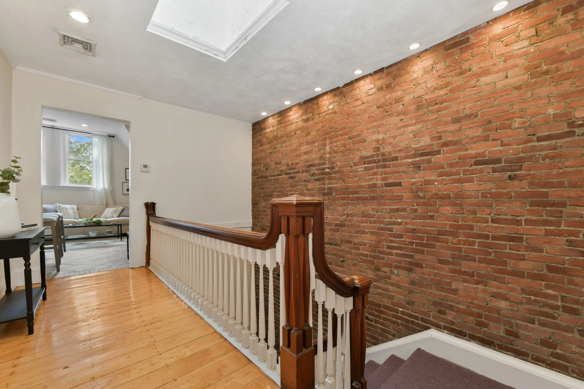 2 bed, 1 bath apartment for rent at 1774 Beacon St Unit 6, Brookline — photo 9 of 21
