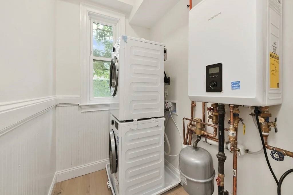 3 bed, 2 bath apartment for rent at 1776 Columbia Rd Unit 1, South Boston — photo 18 of 18