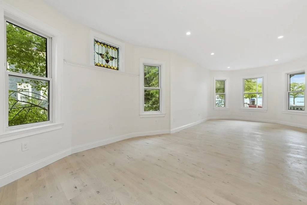 3 bed, 2 bath apartment for rent at 1776 Columbia Rd Unit 1, South Boston — photo 2 of 18