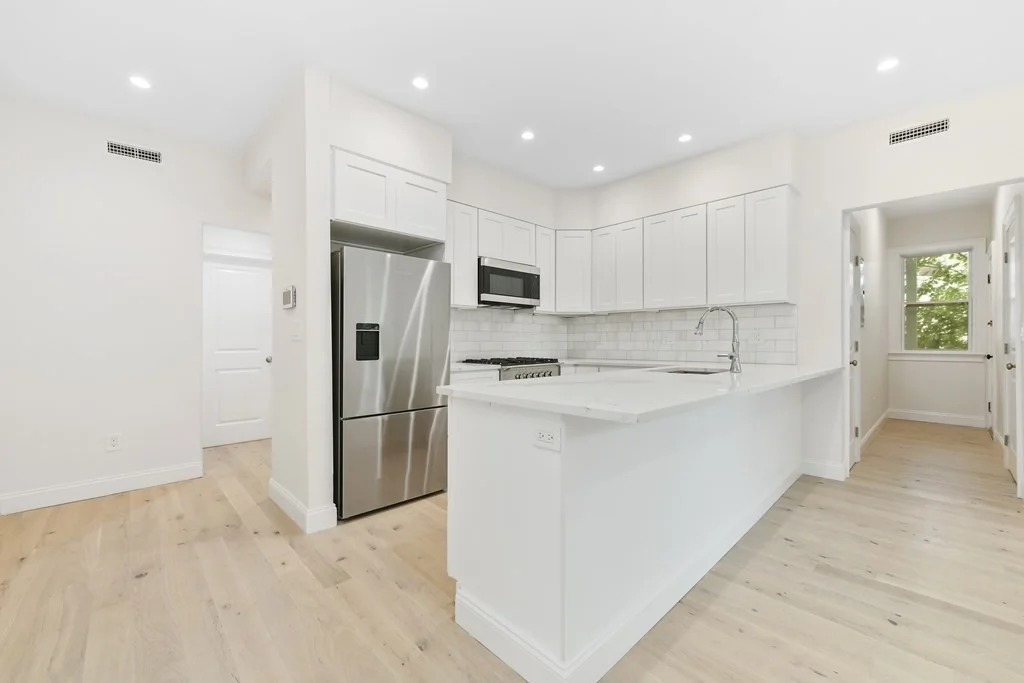 3 bed, 2 bath apartment for rent at 1776 Columbia Rd Unit 2, South Boston — photo 4 of 25