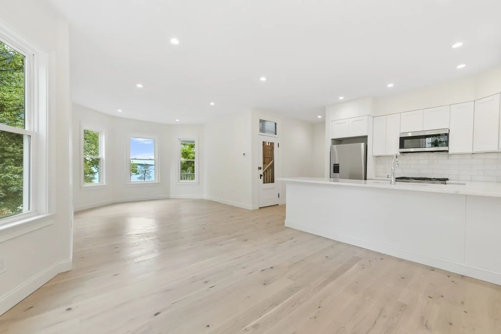 3 bed, 2 bath apartment for rent at 1776 Columbia Rd Unit PH, South Boston — photo 2 of 19
