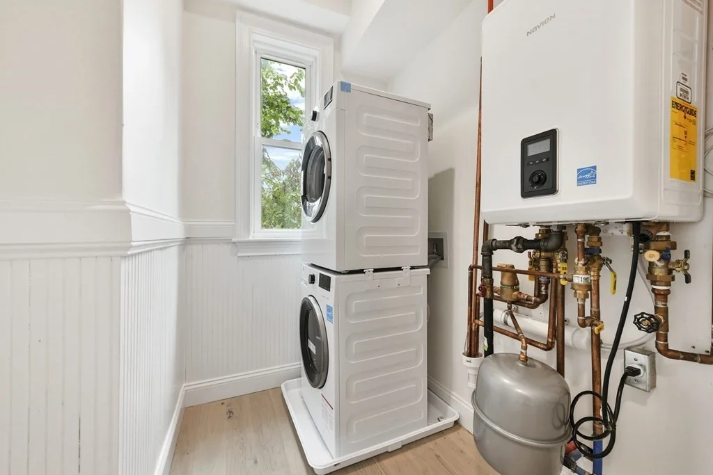 3 bed, 2 bath apartment for rent at 1776 Columbia Rd Unit PH, South Boston — photo 19 of 19