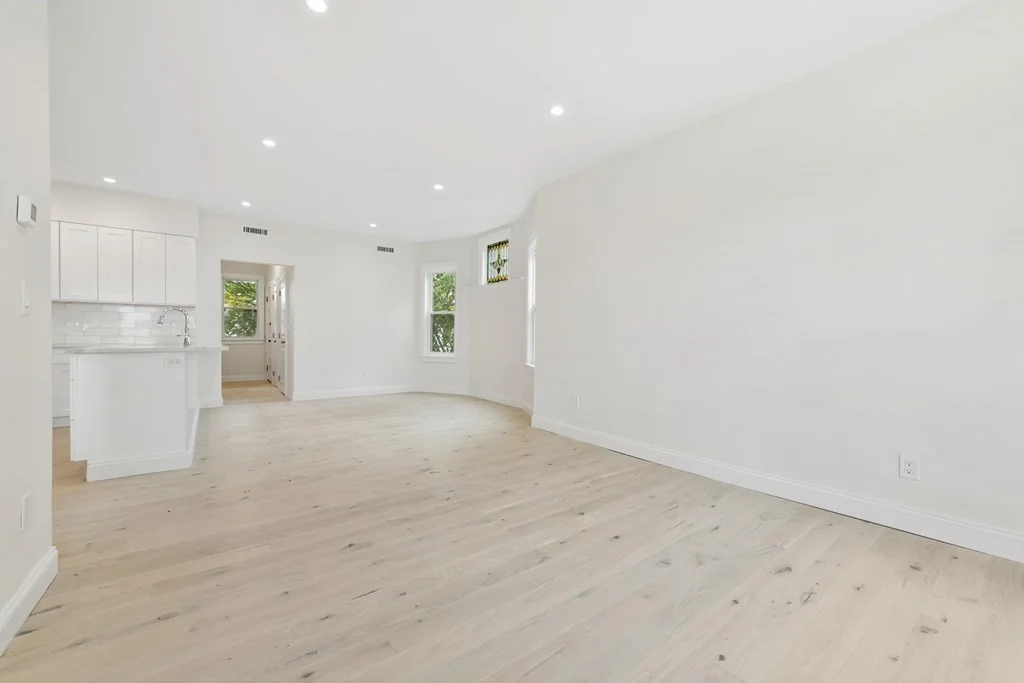 3 bed, 2 bath apartment for rent at 1776 Columbia Rd Unit PH, South Boston — photo 3 of 19