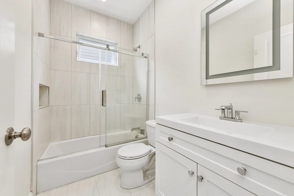 3 bed, 2 bath apartment for rent at 1776 Columbia Rd Unit PH, South Boston — photo 13 of 19
