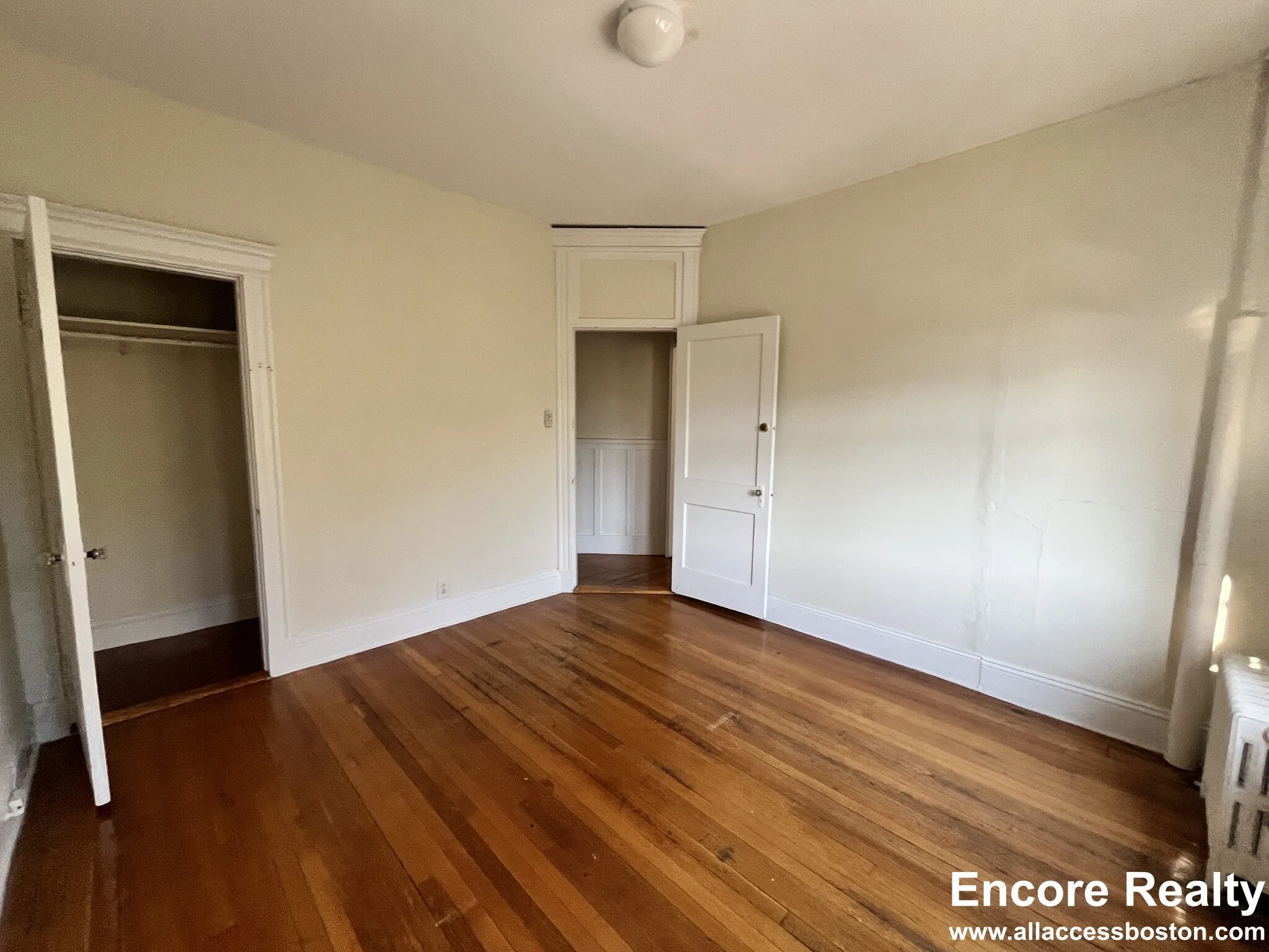 2 bed, 1 bath apartment for rent at 1778 Beacon St Unit 6, Brookline — photo 8 of 13