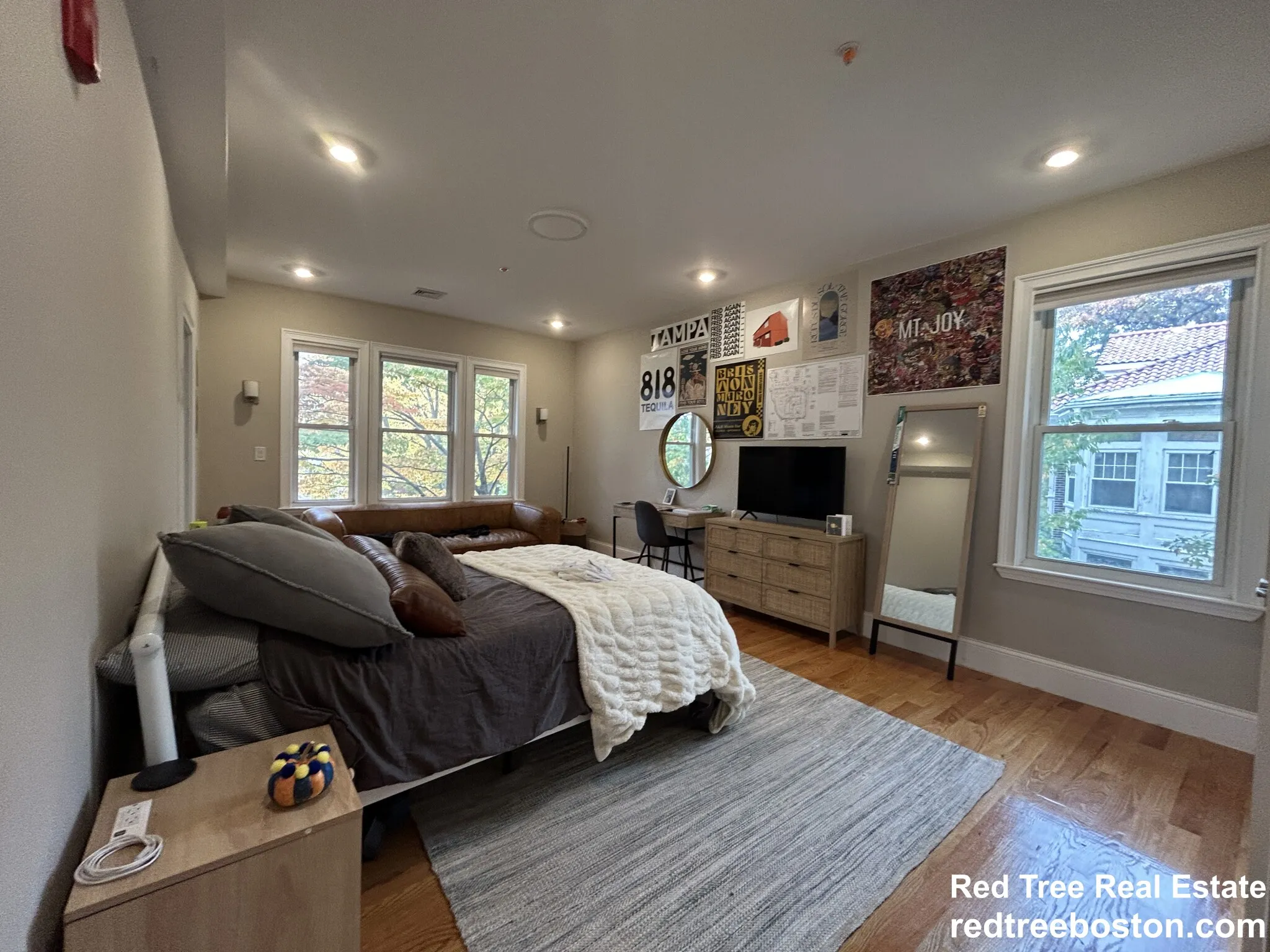 7 bed, 7 bath apartment for rent at 1778 Commonwealth Ave Unit 2, Brighton — photo 10 of 19