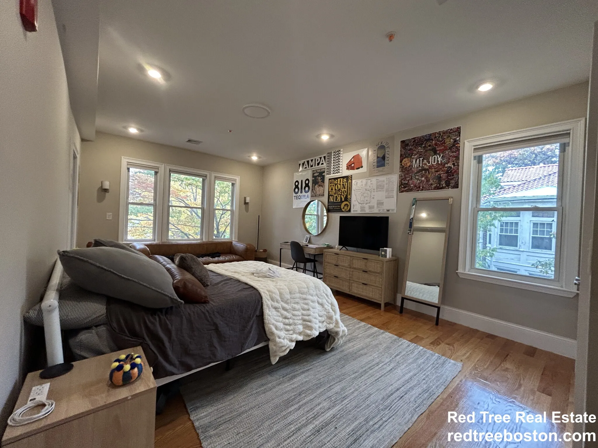 7 bed, 7 bath apartment for rent at 1778 Commonwealth Ave Unit 2, Brighton — photo 11 of 19