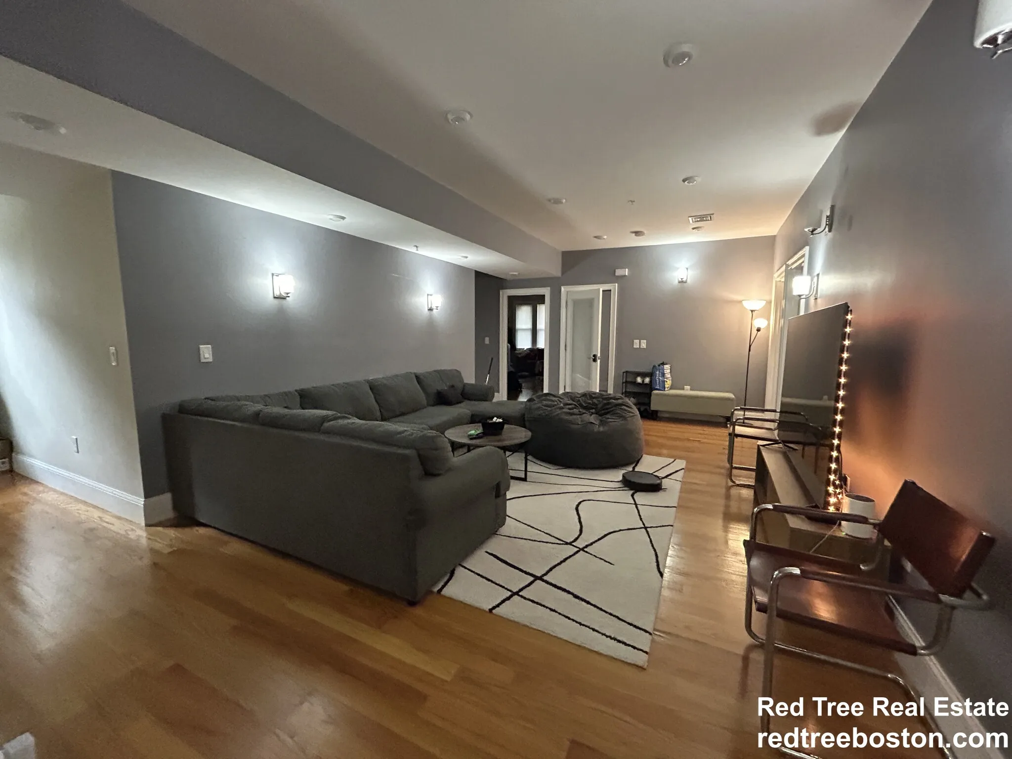 7 bed, 7 bath apartment for rent at 1778 Commonwealth Ave Unit 2, Brighton — photo 2 of 19