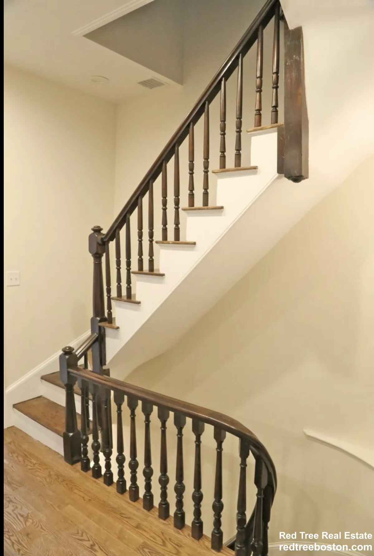 4 bed, 4+ bath apartment for rent at 1778 Commonwealth Ave Unit 3, Brighton — photo 9 of 30
