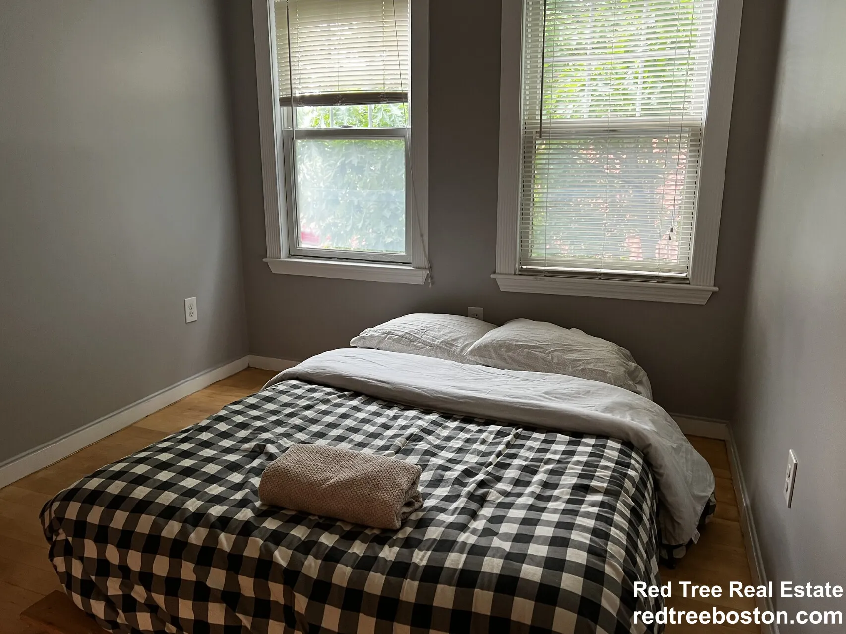 4 bed, 4+ bath apartment for rent at 1778 Commonwealth Ave Unit 3, Brighton — photo 21 of 30