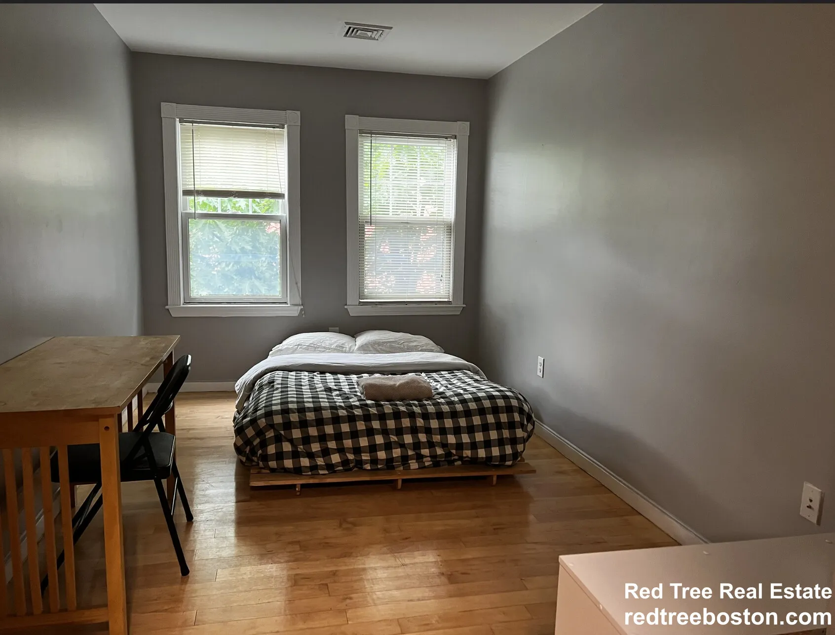 4 bed, 4+ bath apartment for rent at 1778 Commonwealth Ave Unit 3, Brighton — photo 22 of 30