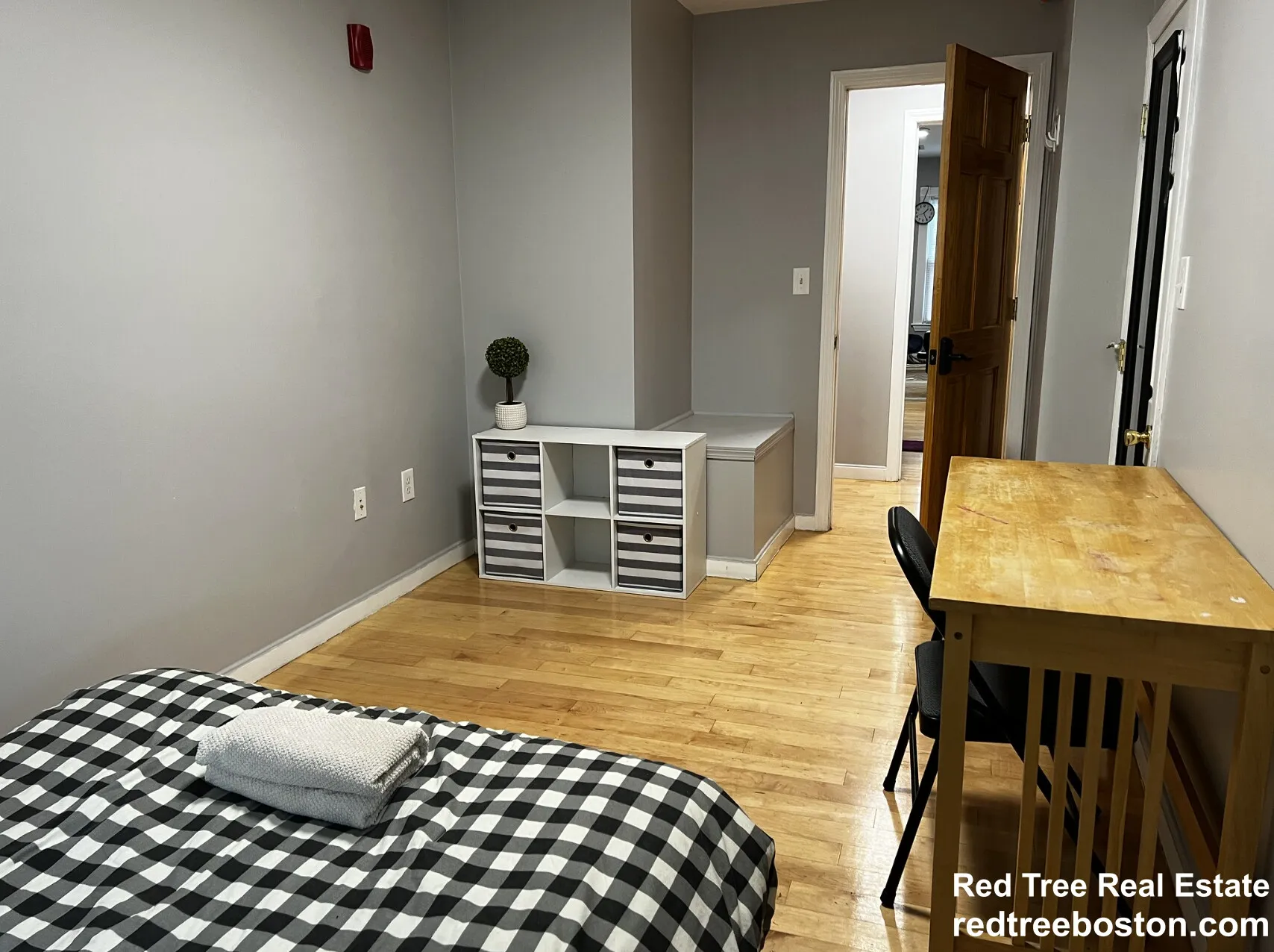 4 bed, 4+ bath apartment for rent at 1778 Commonwealth Ave Unit 3, Brighton — photo 20 of 30