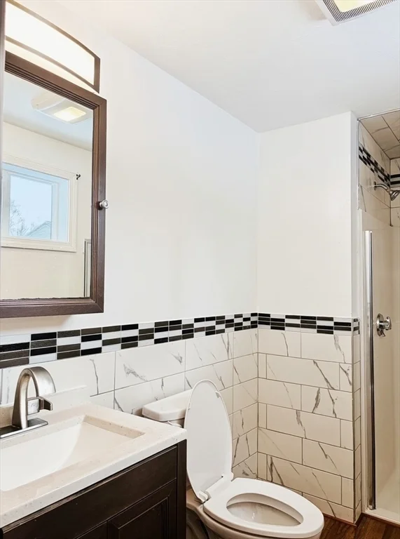 5 bed, 3 bath apartment for rent at 178 Bates Rd Unit 0, Brockton — photo 12 of 18