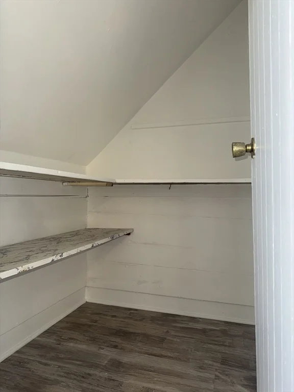 3 bed, 1 bath apartment for rent at 178 Blackmer St Unit 3, North — photo 10 of 32