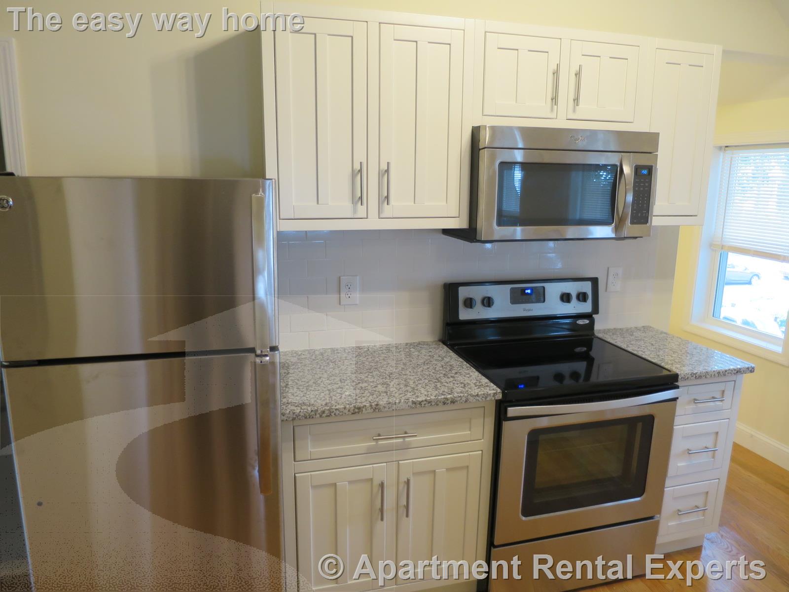 1 bed, 2 bath apartment for rent at 178 Boston Ave Unit Rear, West Somerville — photo 5 of 10