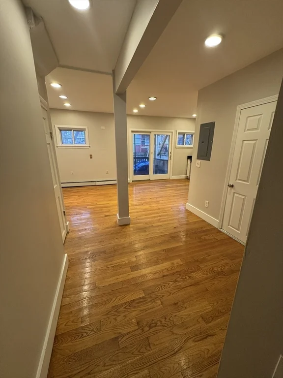 1 bed, 1 bath apartment for rent at 178 Bowen St Unit 1, South Boston — photo 2 of 9